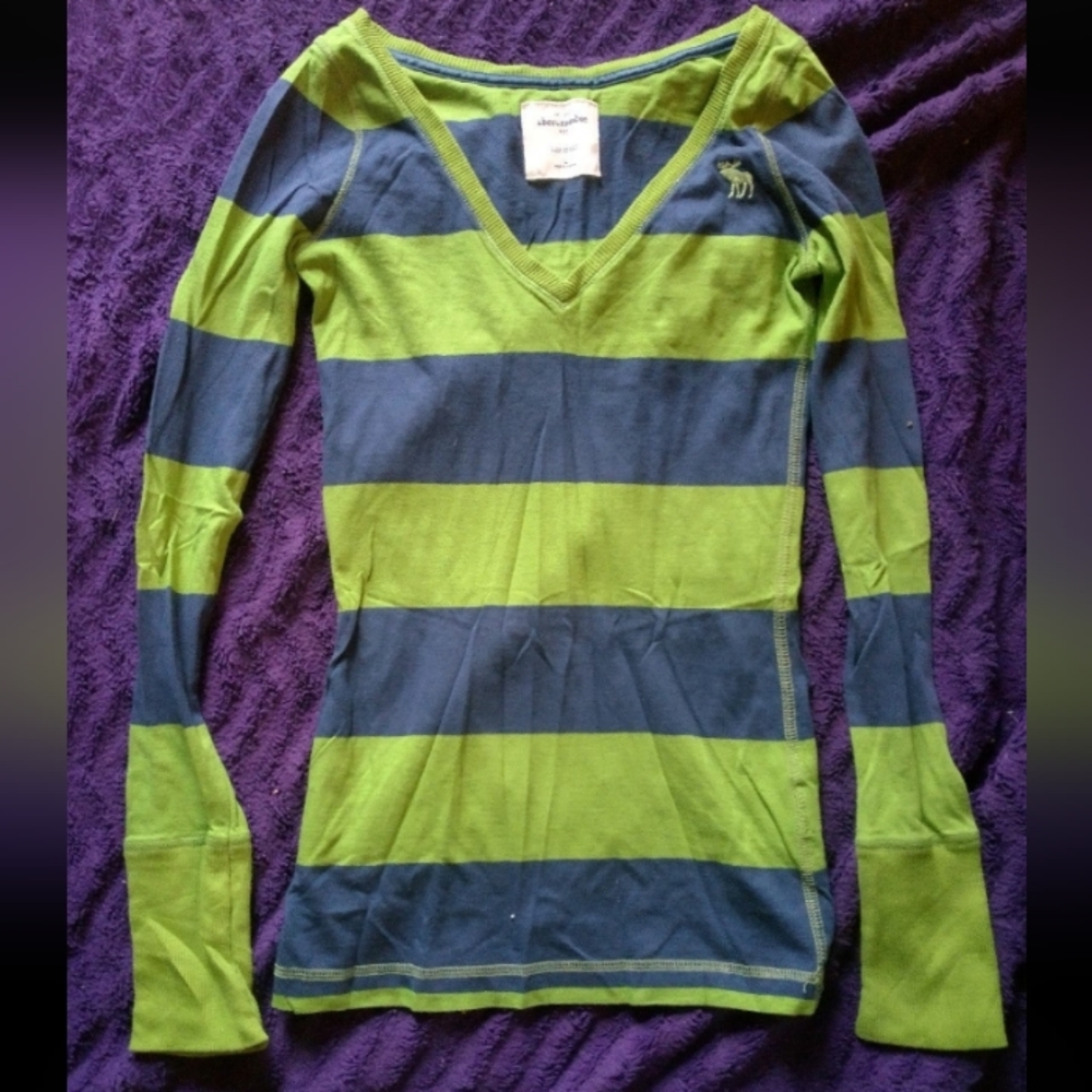 Abercrombie kids Large